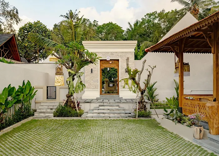 Changi Jungle Villa *